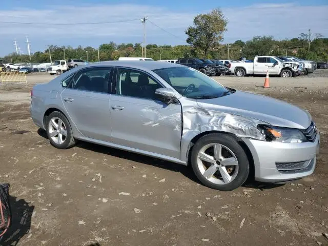 2012 VOLKSWAGEN PASSAT SE  