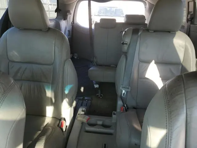 2016 TOYOTA SIENNA XLE  