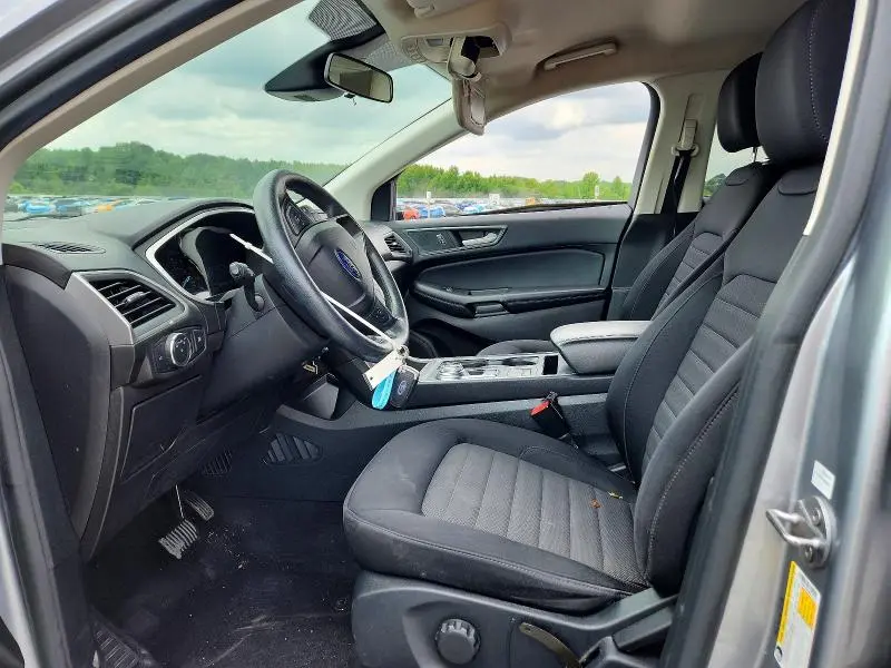2021 FORD EDGE SE  
