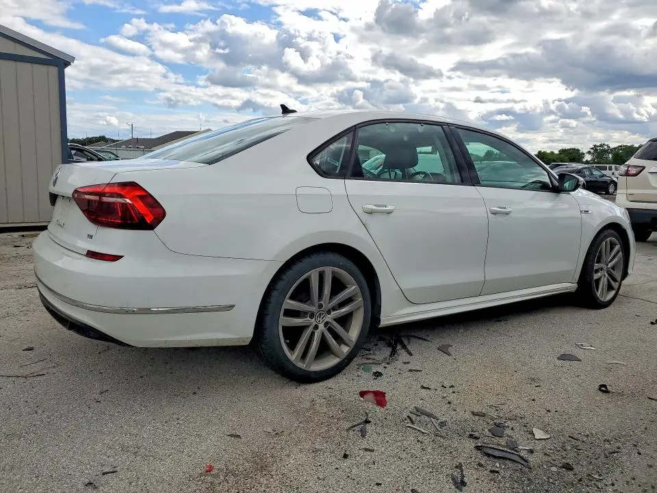 2018 VOLKSWAGEN PASSAT S  