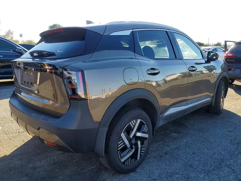2025 NISSAN KICKS SV  