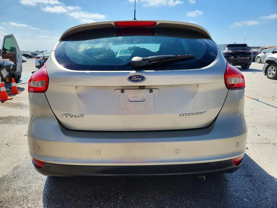 2017 FORD FOCUS TITANIUM  