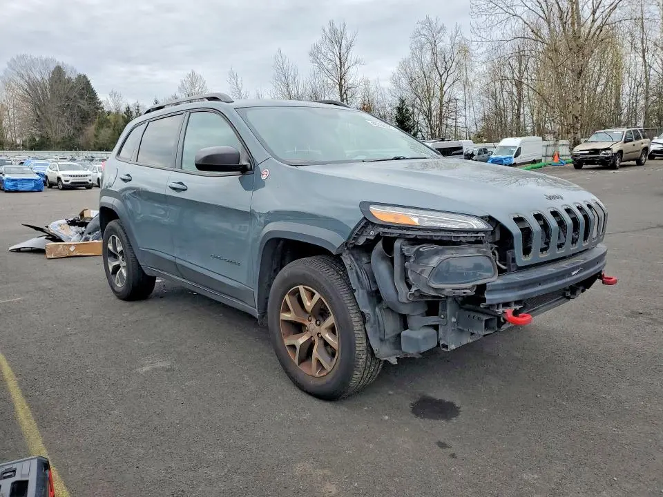2014 JEEP CHEROKEE TRAILHAWK  