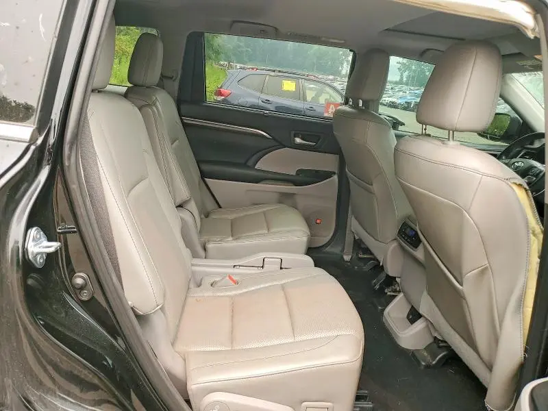 2015 TOYOTA HIGHLANDER LIMITED  