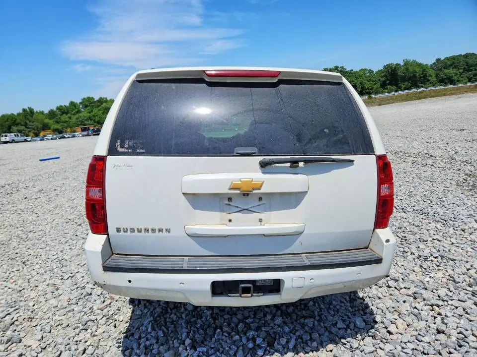 2013 CHEVROLET SUBURBAN C1500 LT  
