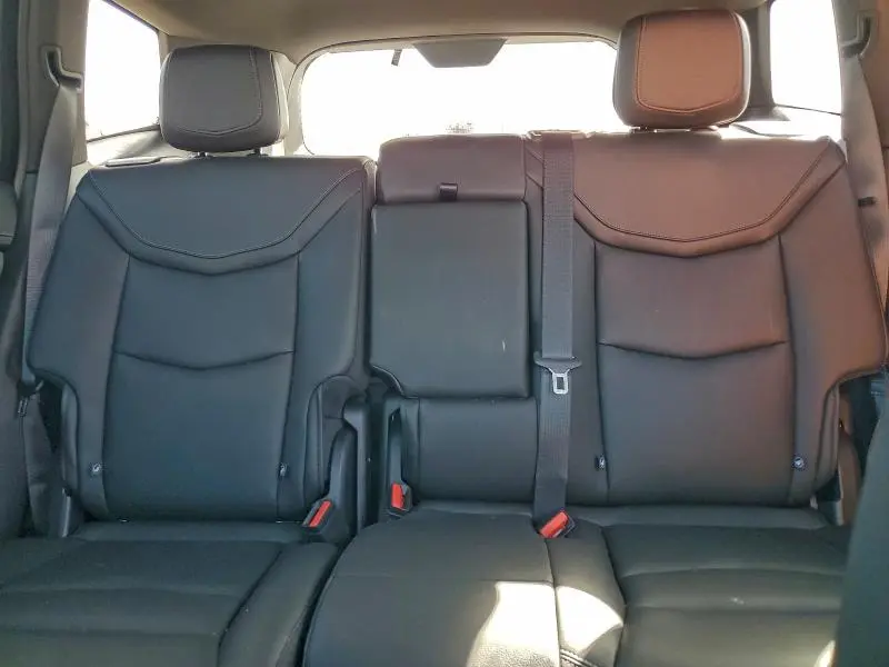 2025 CADILLAC XT6 LUXURY  