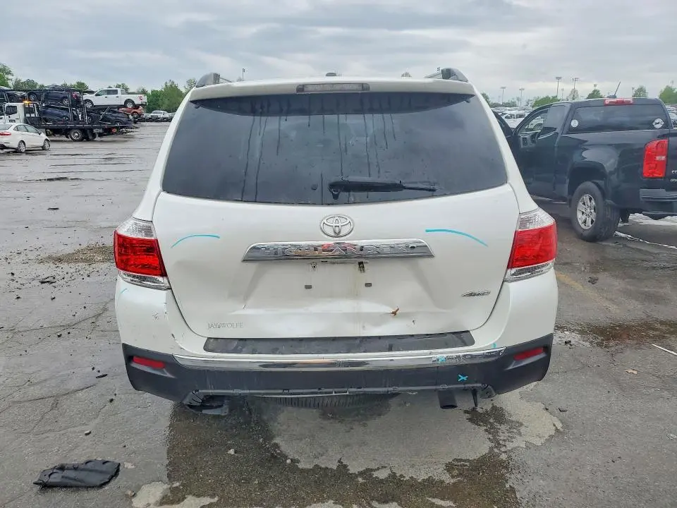 2012 TOYOTA HIGHLANDER LIMITED  
