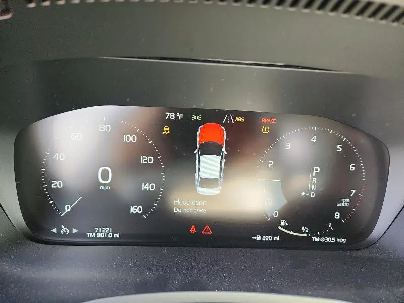 2020 VOLVO S60 T5 MOMENTUM  