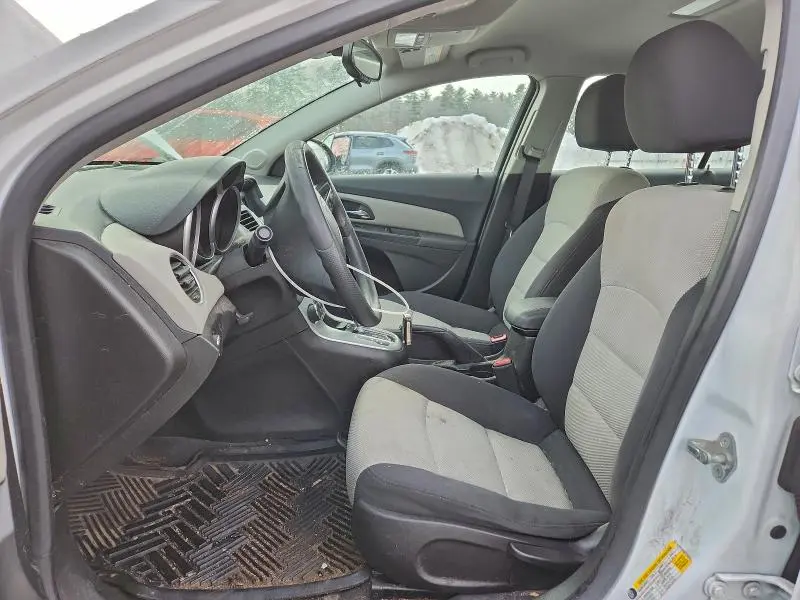 2015 CHEVROLET CRUZE LS  