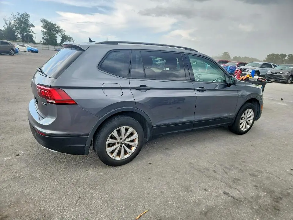 2020 VOLKSWAGEN TIGUAN S  