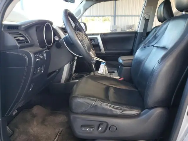 2010 TOYOTA 4RUNNER SR5  