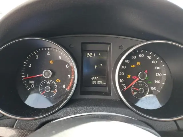 2010 VOLKSWAGEN JETTA S  