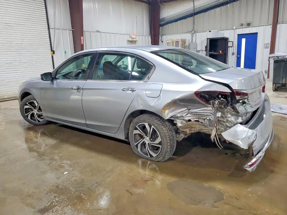 2017 HONDA ACCORD LX  