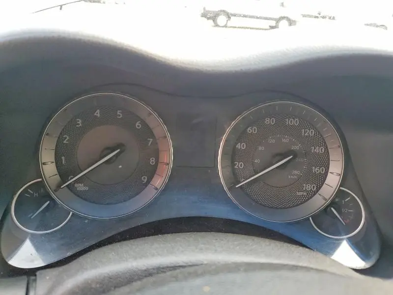2012 INFINITI M37 X  
