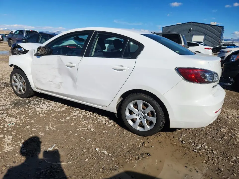 2013 MAZDA 3 I  