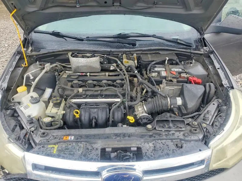 2010 FORD FOCUS SE  