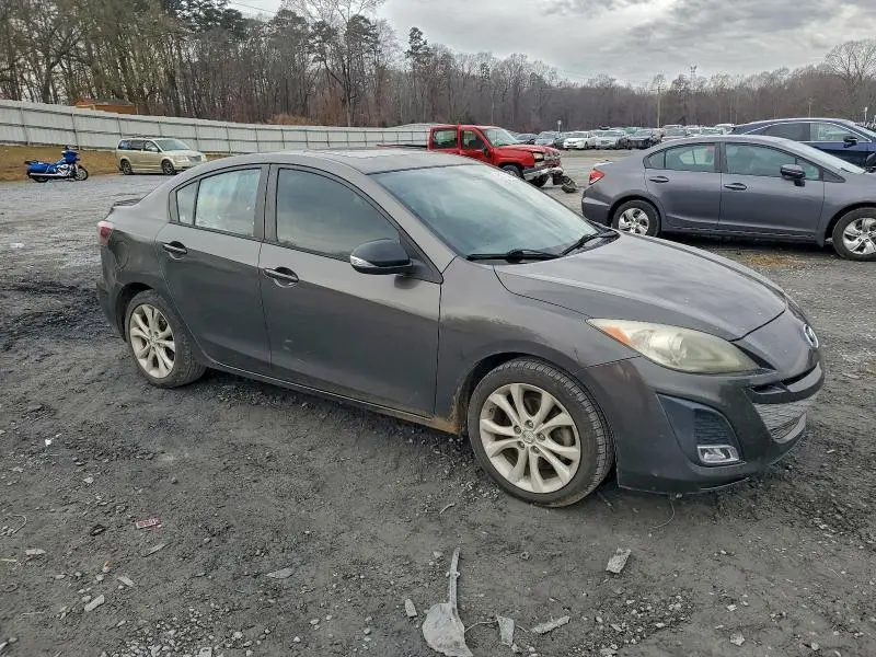 2010 MAZDA 3 S  