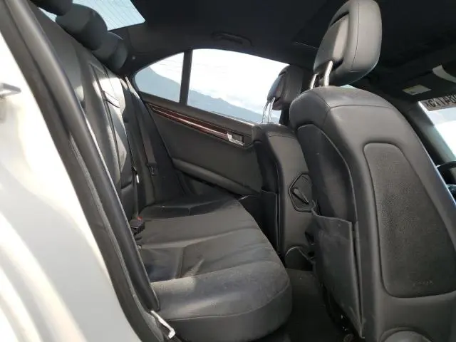 2010 MERCEDES-BENZ C 300  