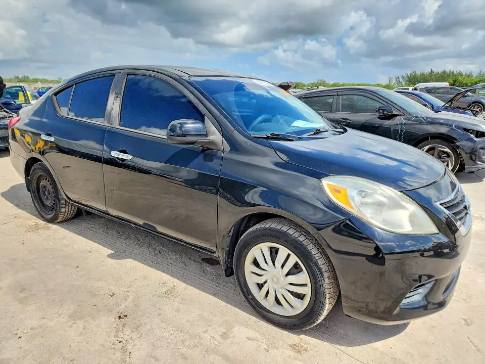 2014 NISSAN VERSA 1.6 S  