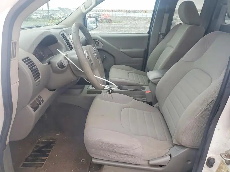 2019 NISSAN FRONTIER S  