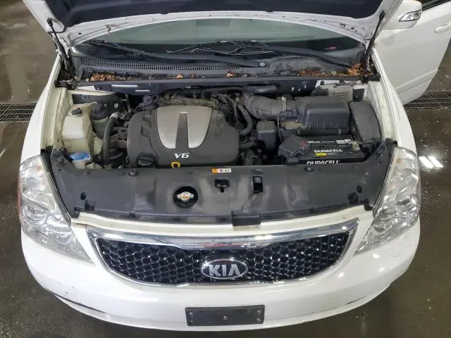2014 KIA SEDONA LX  
