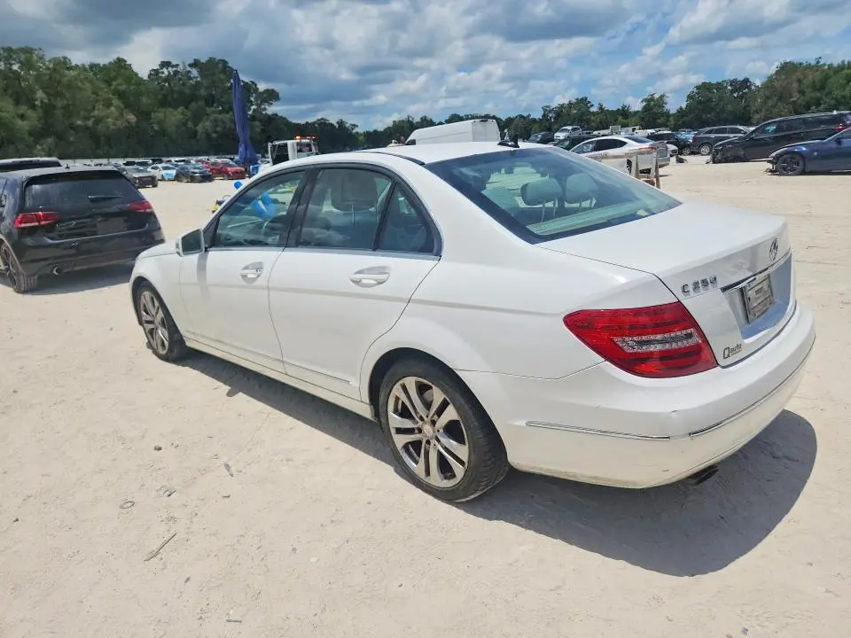 2013 MERCEDES-BENZ C 250  