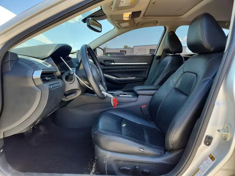 2019 NISSAN ALTIMA SV  