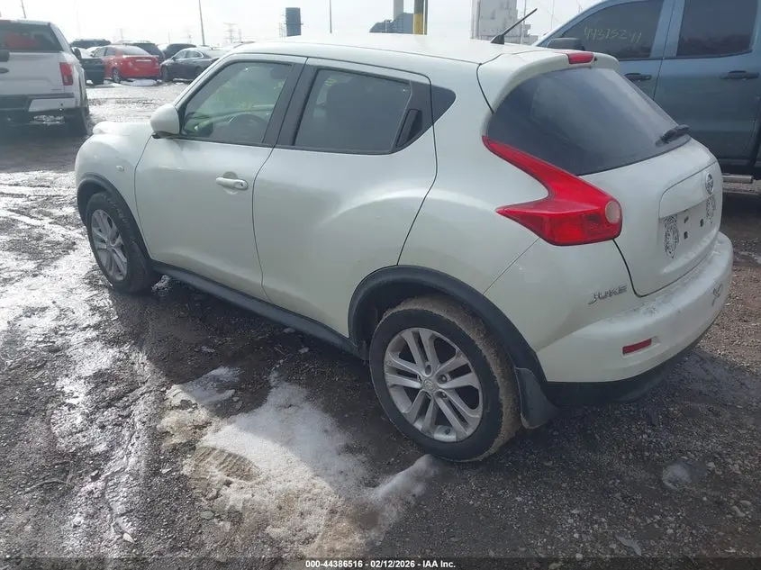 2011 NISSAN JUKE S