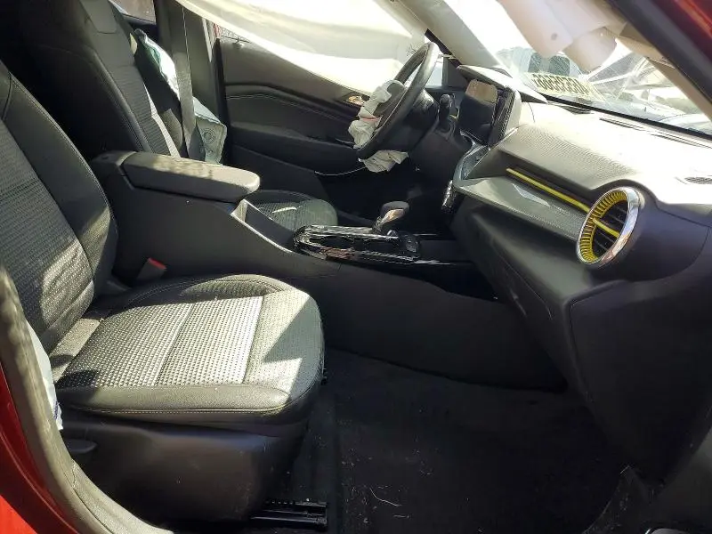 2025 CHEVROLET TRAX 1LT  
