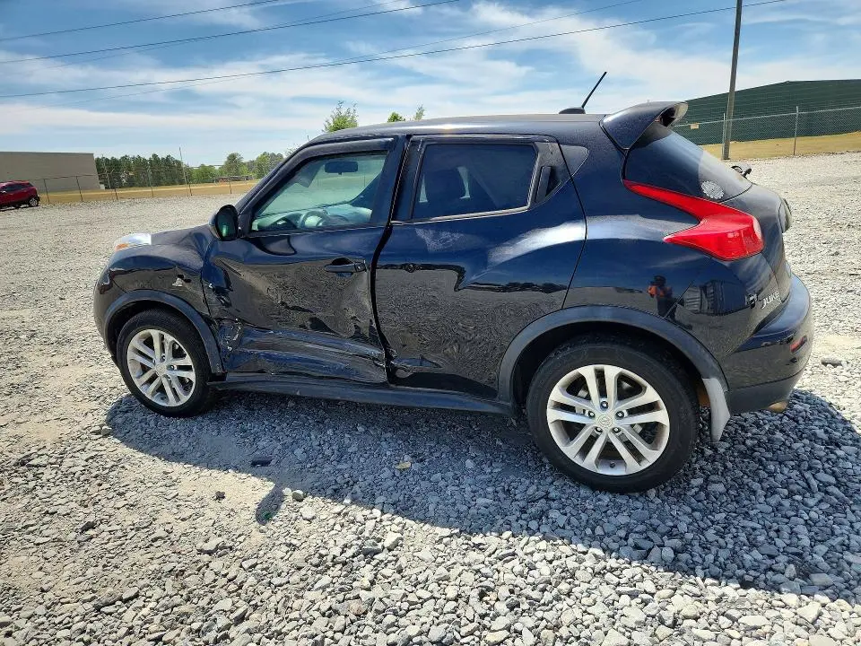2011 NISSAN JUKE S  