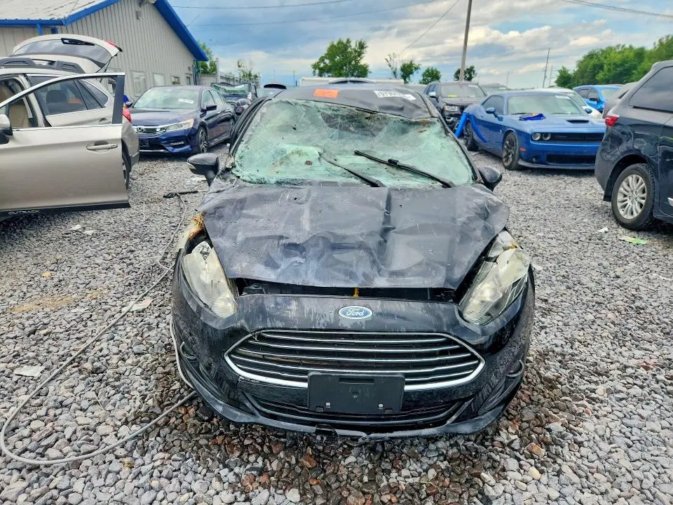 2016 FORD FIESTA SE  