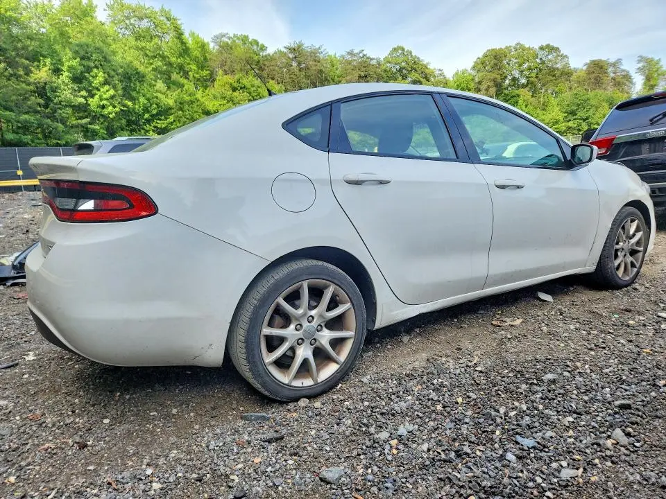 2013 DODGE DART SXT  