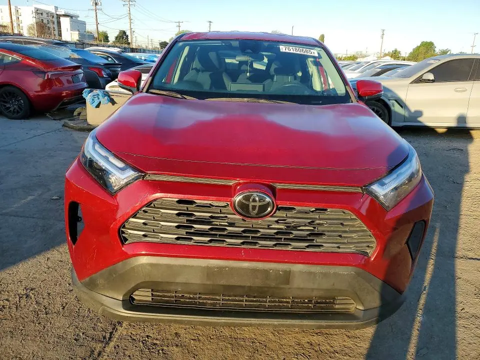 2022 TOYOTA RAV4 LE  