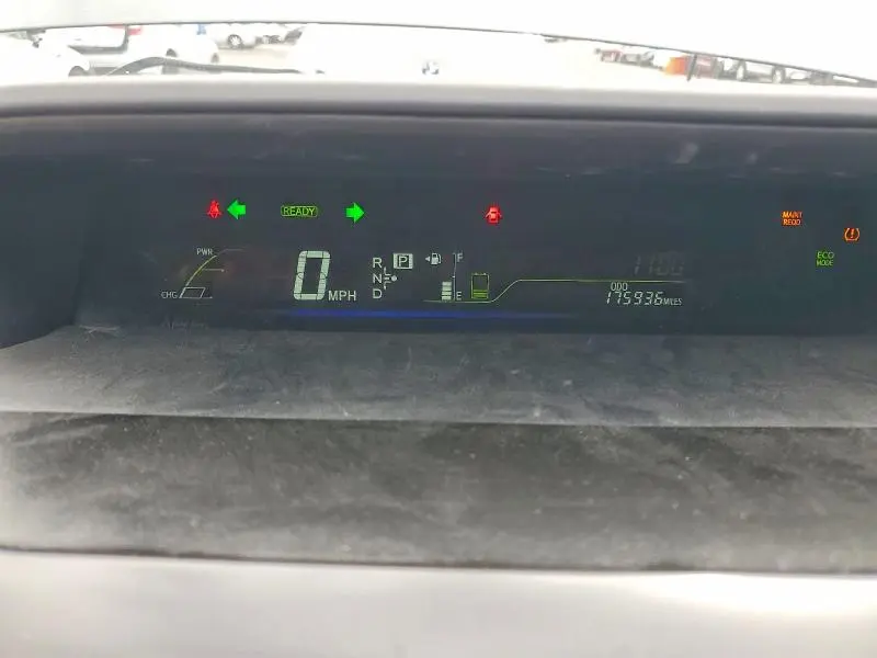 2012 TOYOTA PRIUS V FIVE  