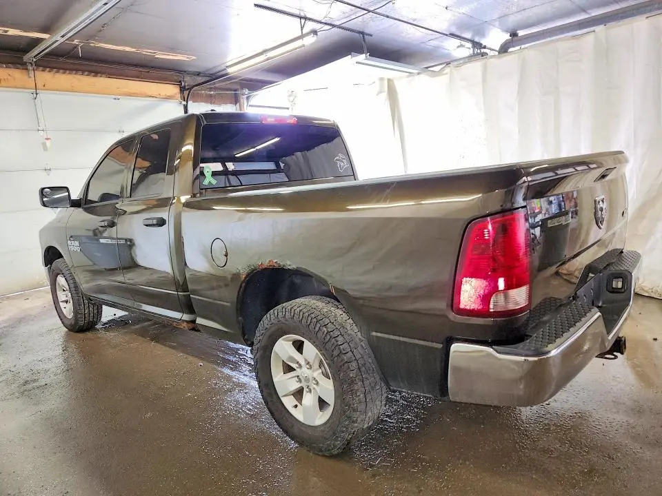 2013 RAM 1500 ST  