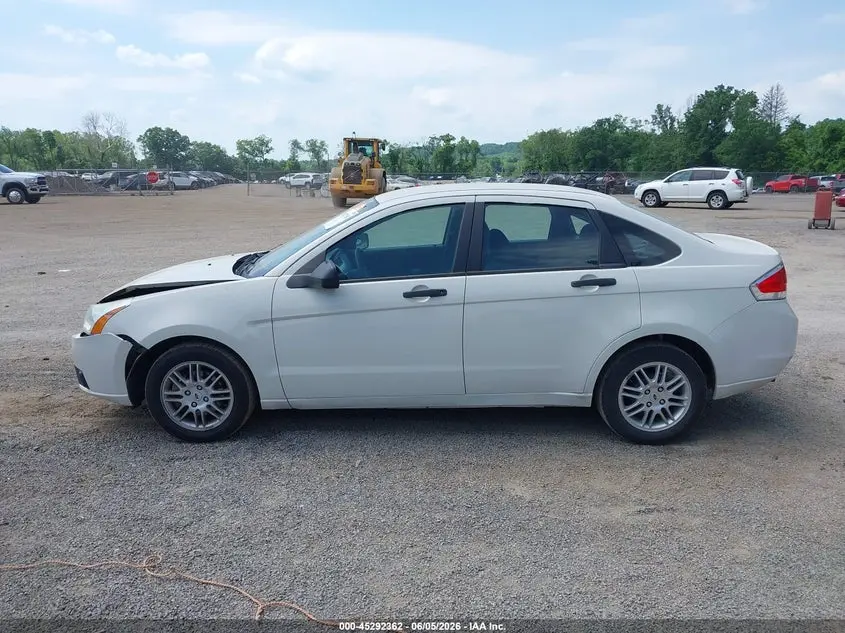 2011 FORD FOCUS SE