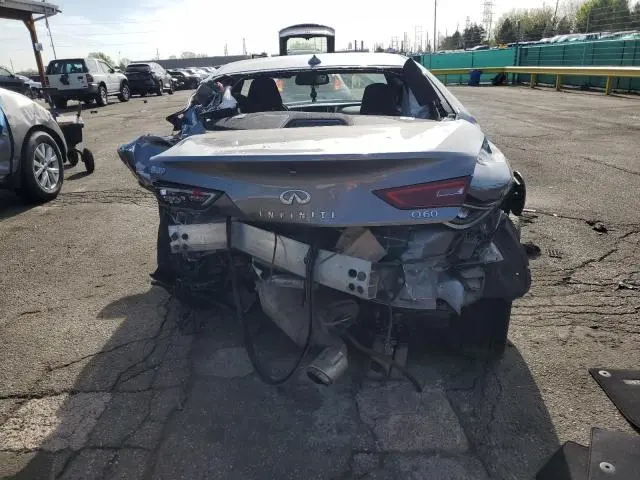 2022 INFINITI Q60 LUXE  