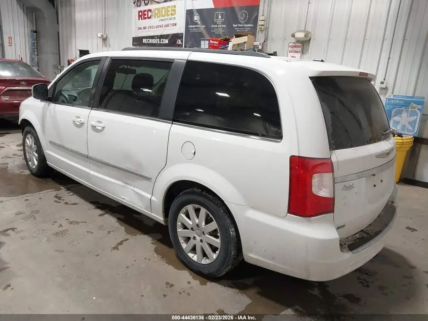 2016 CHRYSLER TOWN & COUNTRY TOURING