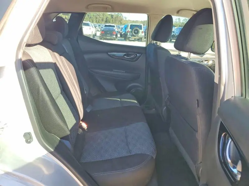 2017 NISSAN ROGUE SPORT S  