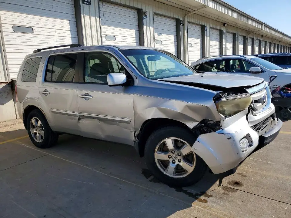 2011 HONDA PILOT EXL  