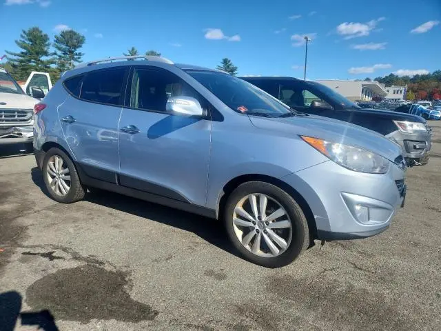 2011 HYUNDAI TUCSON GLS  