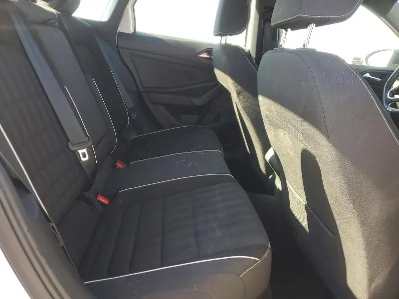 2024 VOLKSWAGEN JETTA SPORT  