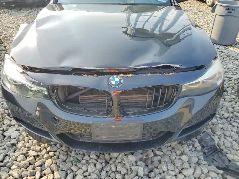 2017 BMW 330 XIGT  