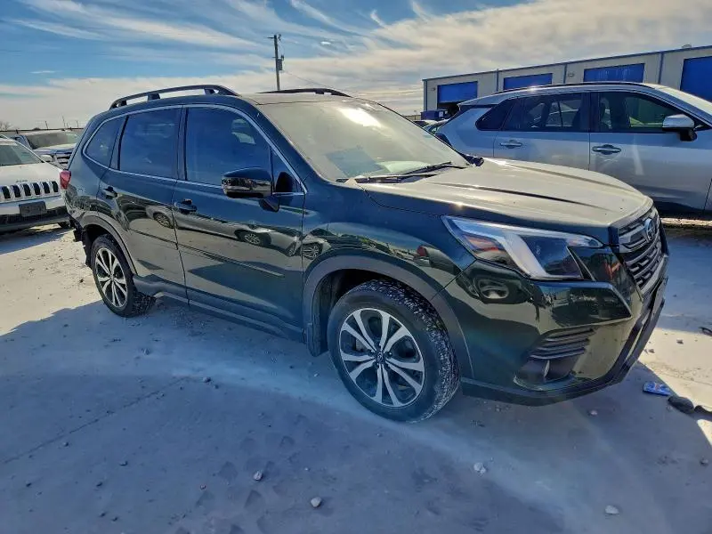 2022 SUBARU FORESTER LIMITED  