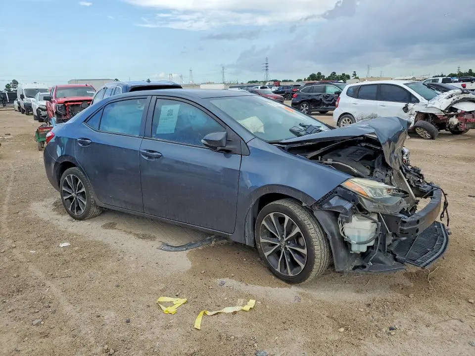 2017 TOYOTA COROLLA   