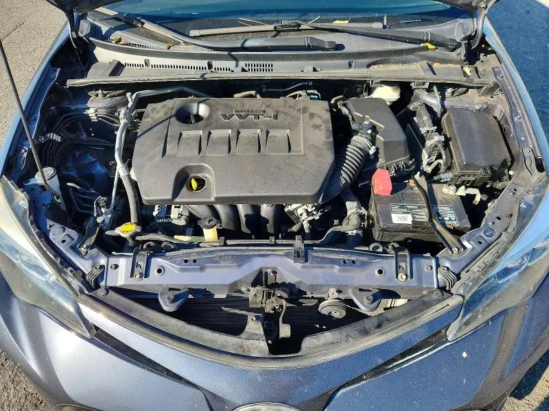 2017 TOYOTA COROLLA SE  