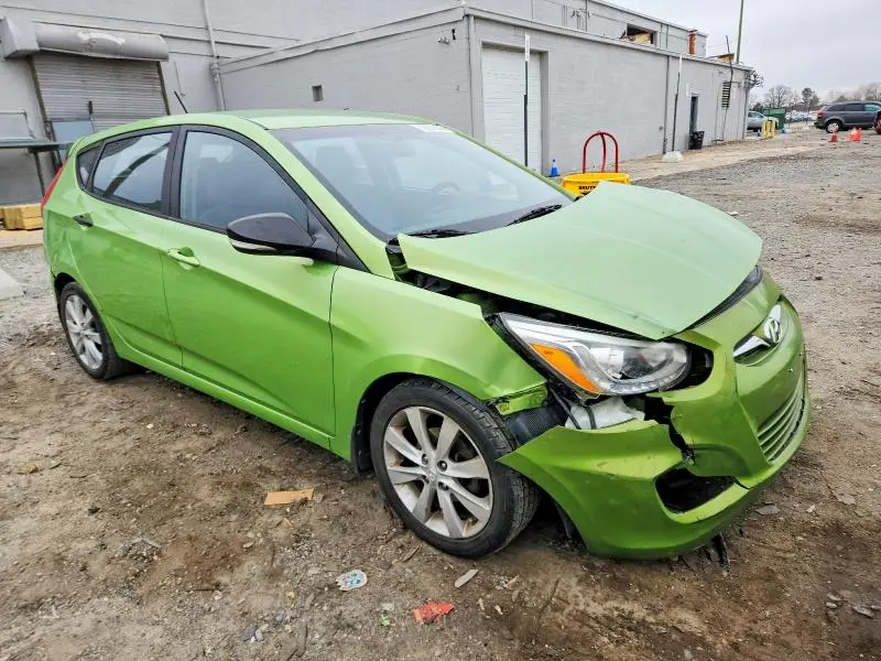 2014 HYUNDAI ACCENT SE  