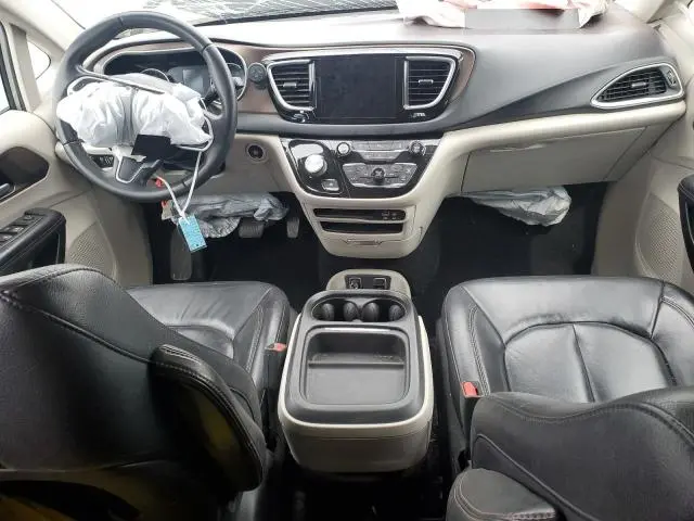 2017 CHRYSLER PACIFICA TOURING L  