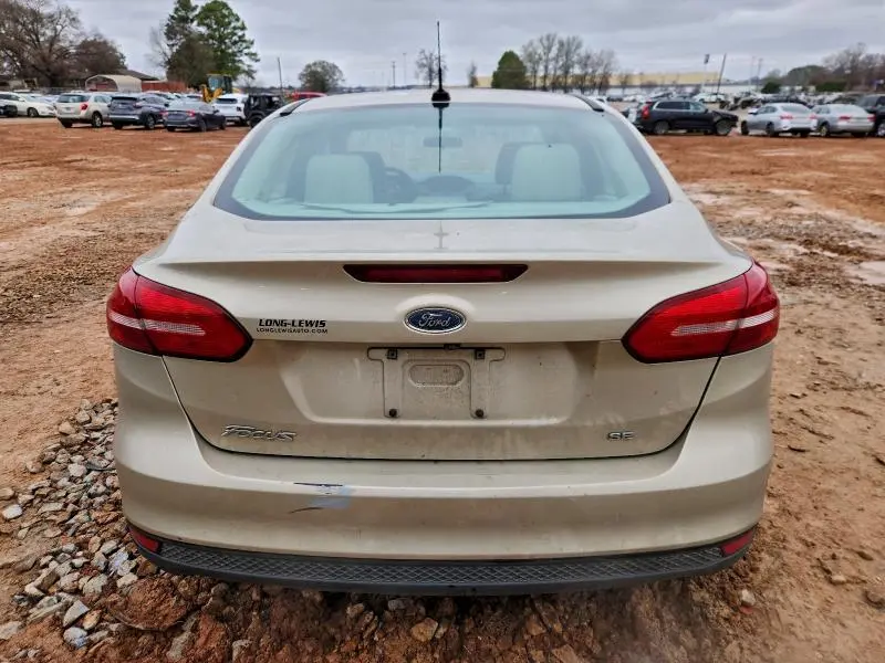 2018 FORD FOCUS SE  