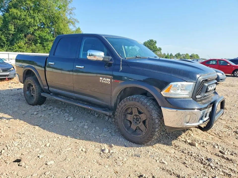 2014 RAM 1500 LARAMIE  